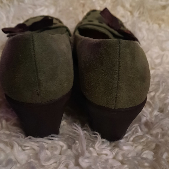 🌟3/50 Green Bow Slip on Highlights Heels - Picture 6 of 10